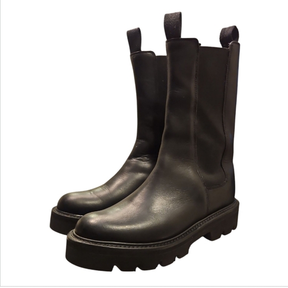 GRENSONDoris Tall Chelsea Lug Sole Black Leather Boots in Size